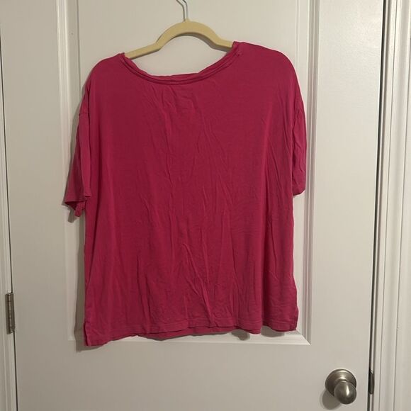 Pink VNeck  - Picture 3 of 3